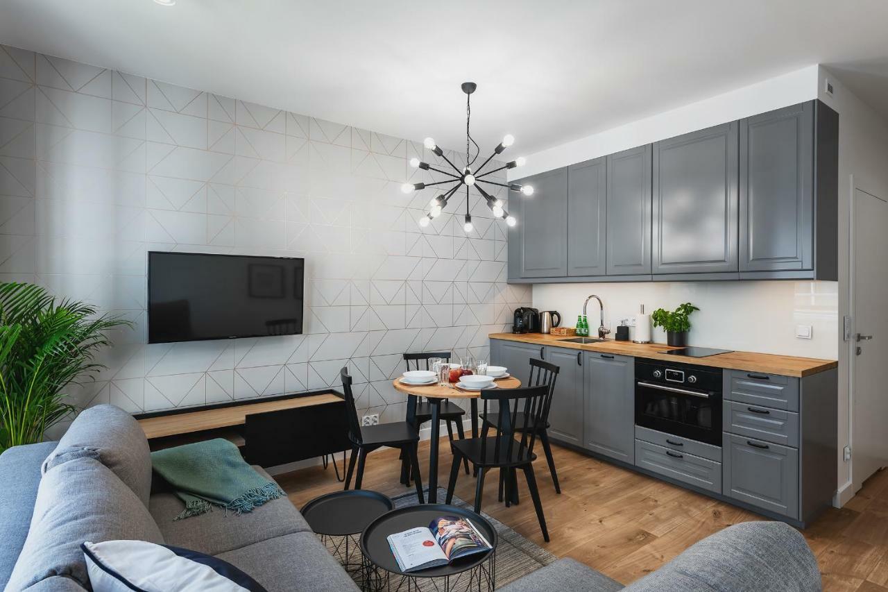 Yoursecondflat Grzybowska Warsawa Bagian luar foto